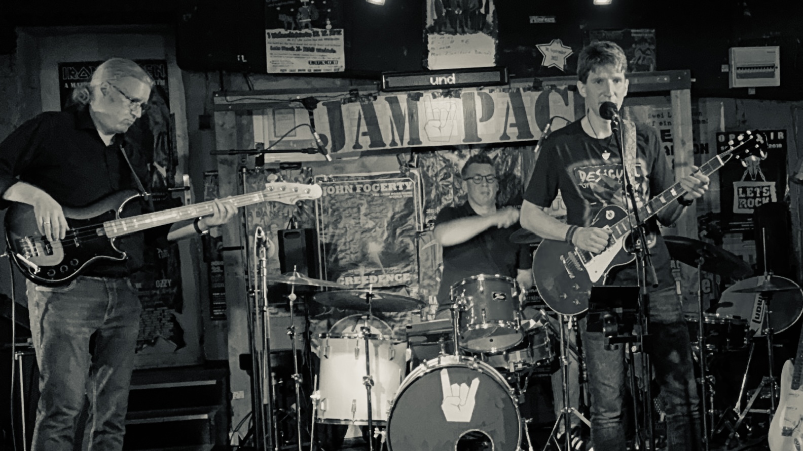 Goldspoons auf der Bأ¼hne des MC Adler am 30.5.2025